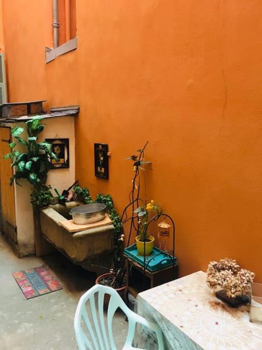 Loft D Artistes Avec Patio Au Port De Νίκαια Εξωτερικό φωτογραφία