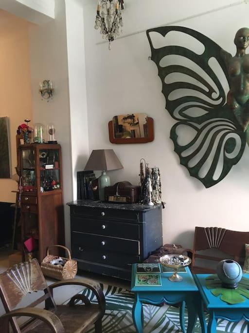 Loft D Artistes Avec Patio Au Port De Νίκαια Εξωτερικό φωτογραφία